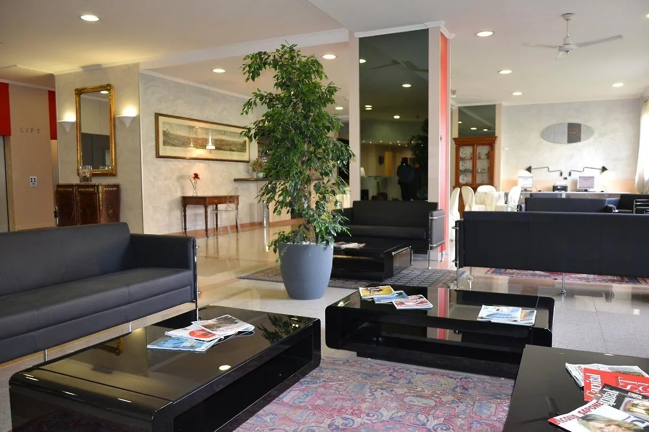 Hotel Marc'Aurelio Rome 4*,