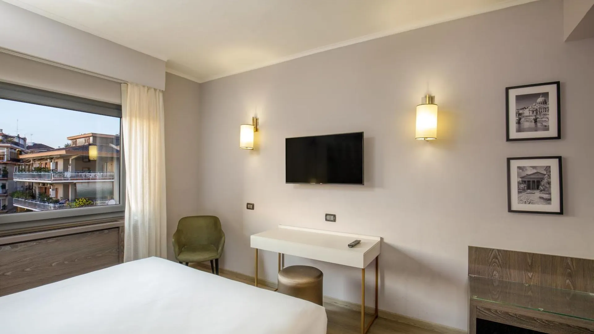 Hotel Marc'Aurelio Rome 4*,  Italy